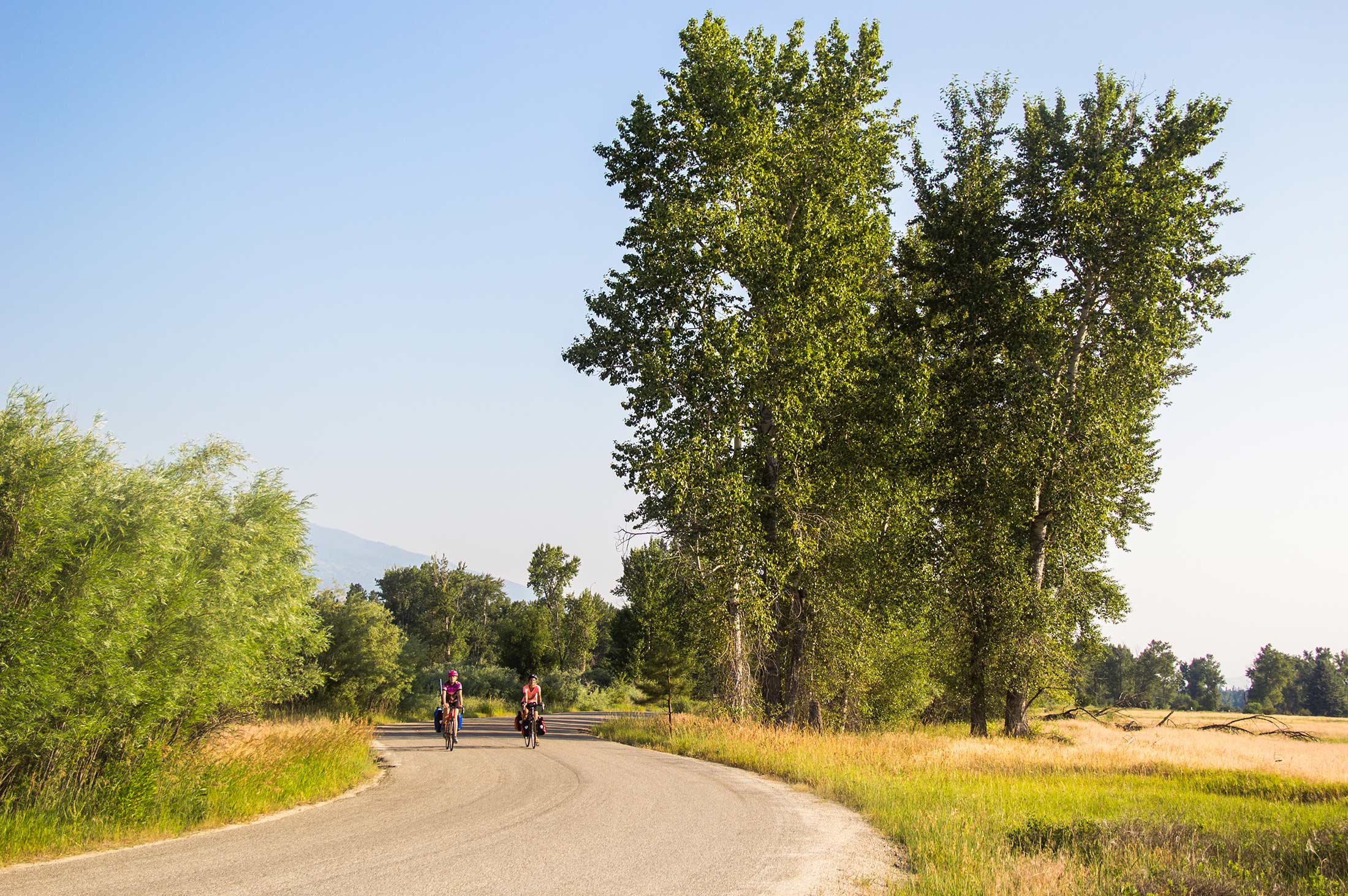 Two cyclists on the Bitterroot Trail